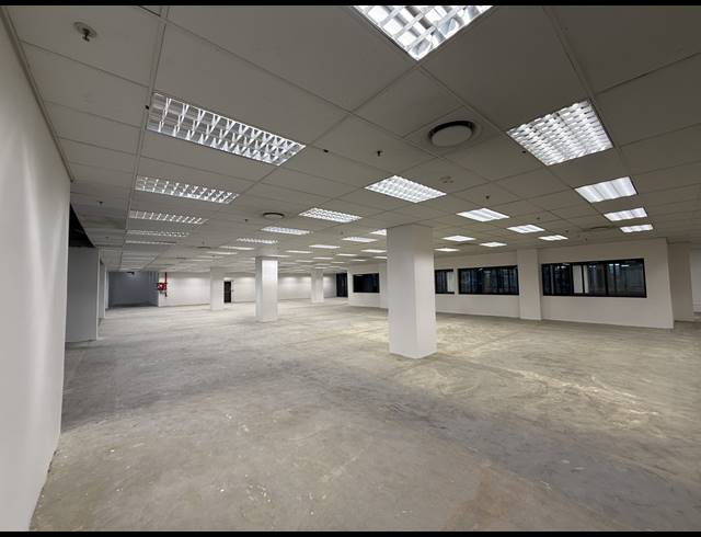 1,422.63M² RETAIL TO LET IN CAPE TOWN CITY CENTRE